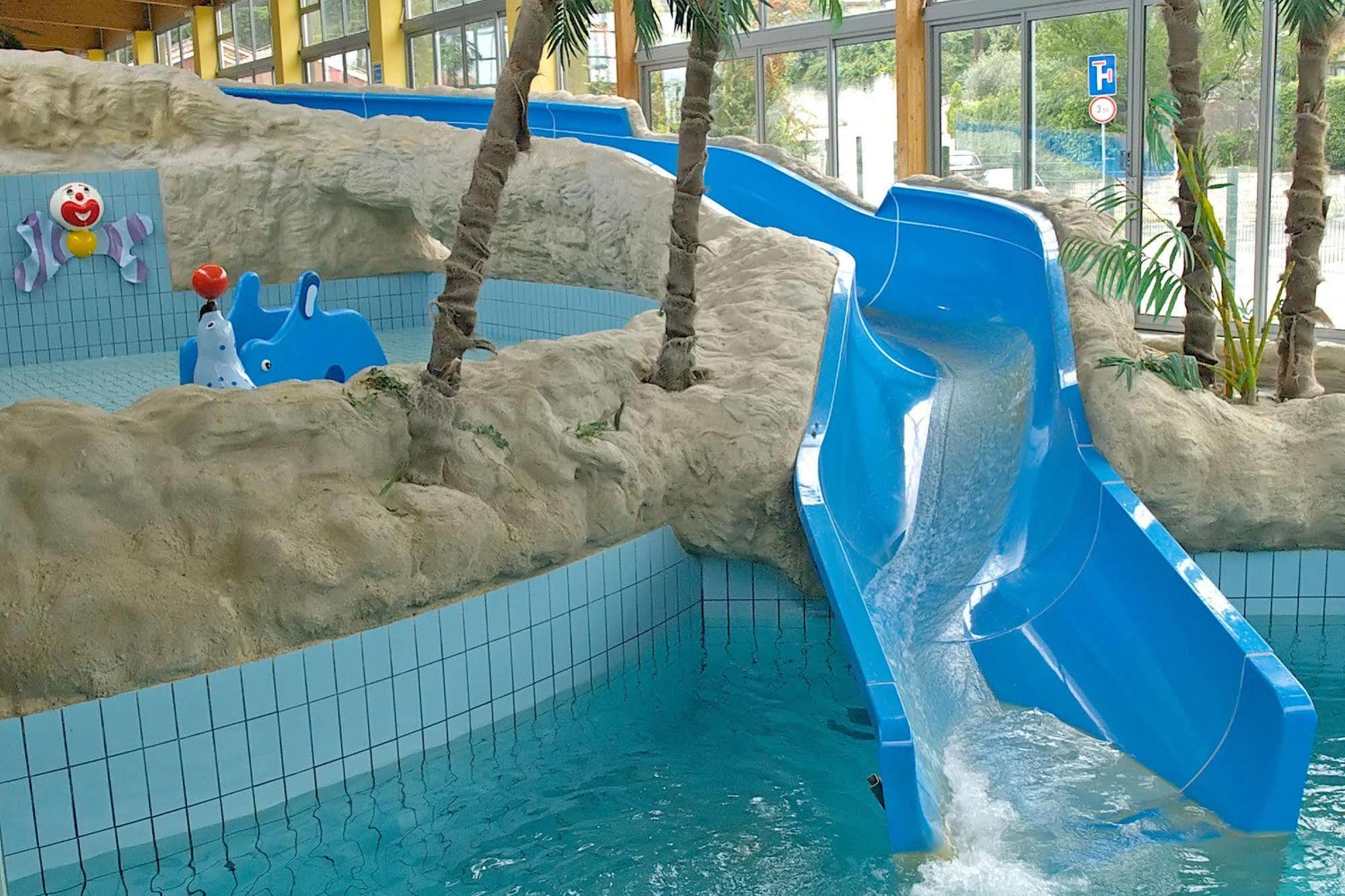 Hotel Aquapark Zusterna Koper Exterior foto